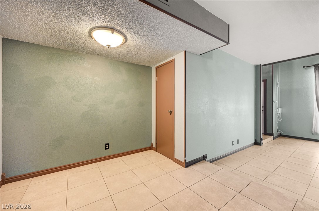 6518 Ironbark Lane Las Vegas NV 89107