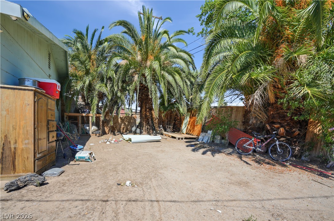 1212 Eleanor Avenue Las Vegas NV 89106
