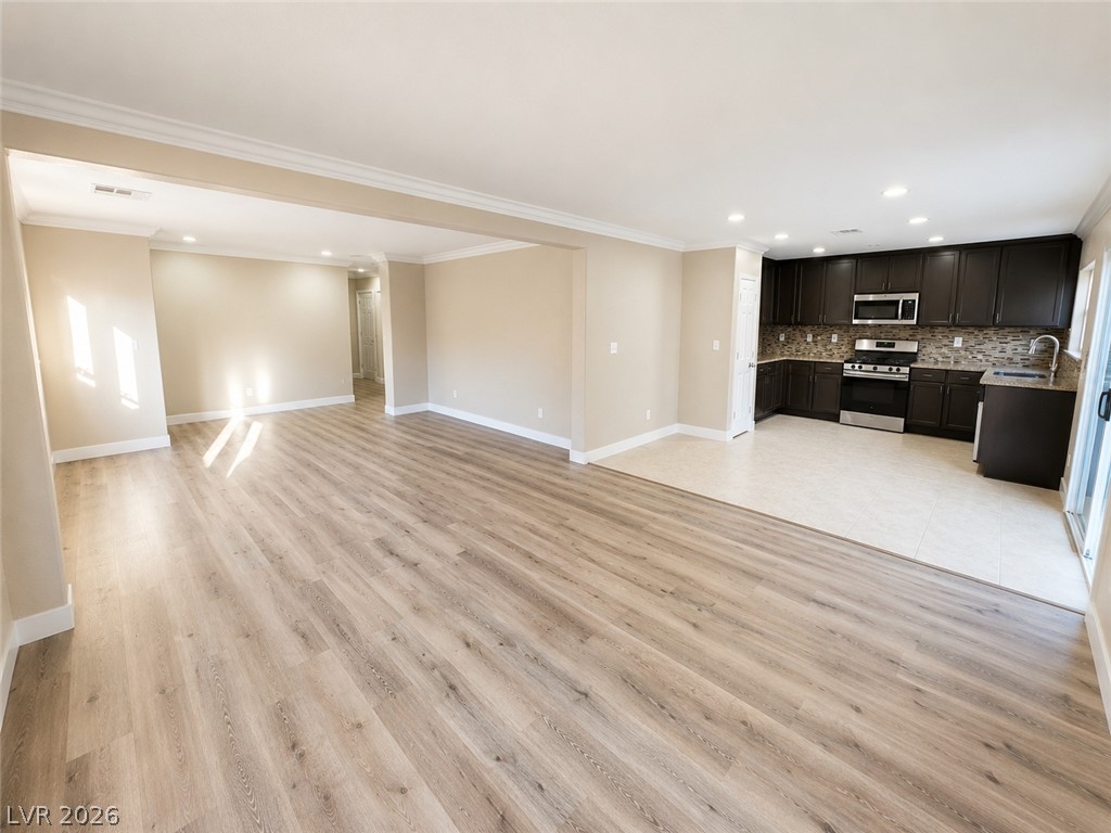 6737 Boston Tea Street Las Vegas NV 89149