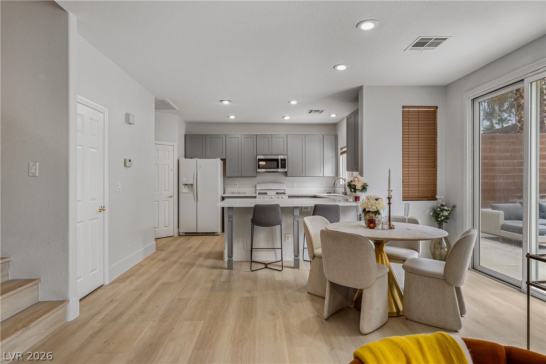 537 Lacabana Beach Drive Las Vegas NV 89138