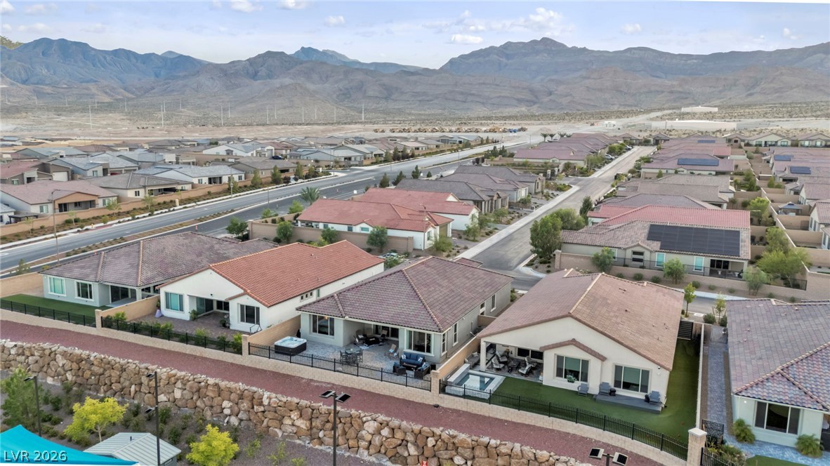 6424 Belgrossa Bend Street Las Vegas NV 89166