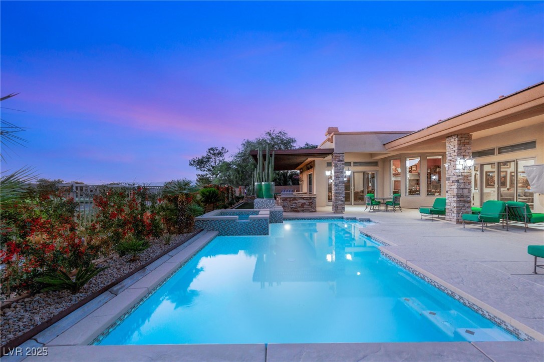 15 Knob Oak Drive Henderson NV 89052