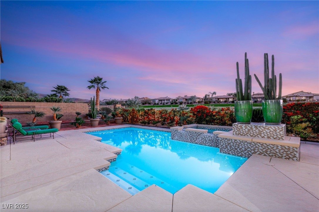 15 Knob Oak Drive Henderson NV 89052
