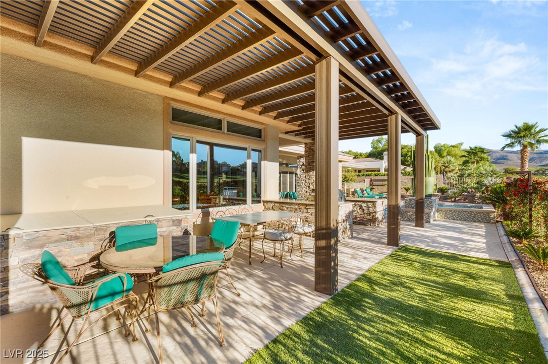15 Knob Oak Drive Henderson NV 89052