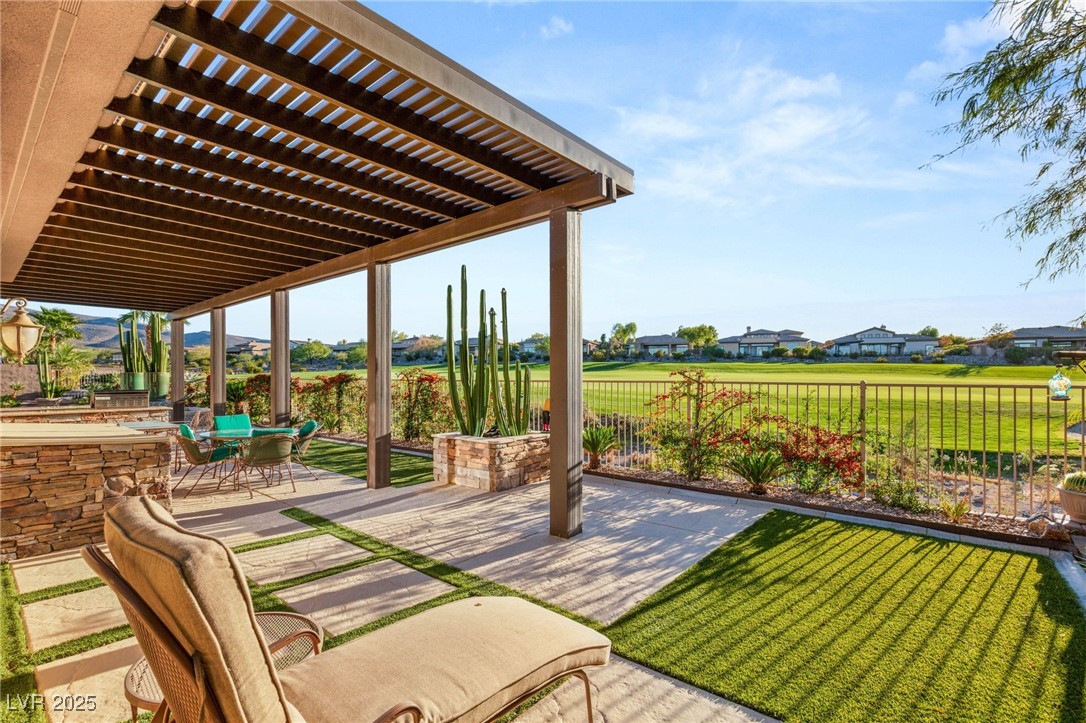 15 Knob Oak Drive Henderson NV 89052