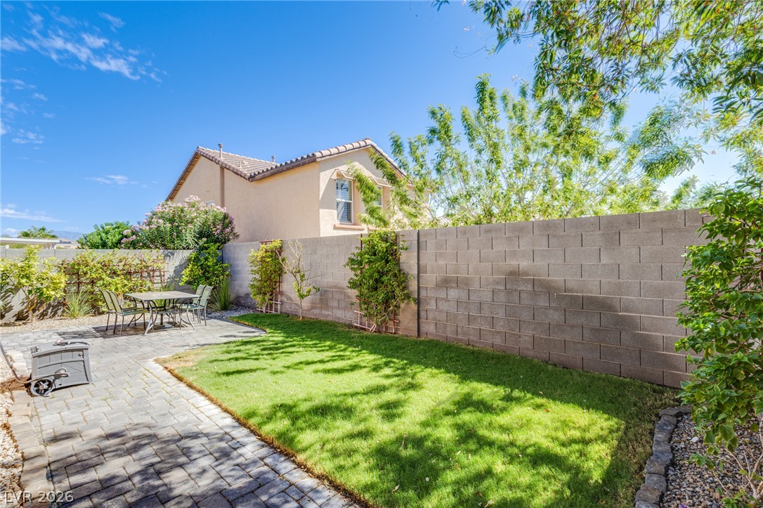 6816 Armistead Street Las Vegas NV 89149