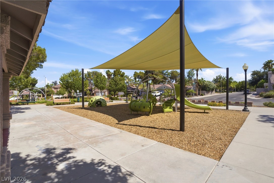 35 Avenida Arenas Henderson NV 89074