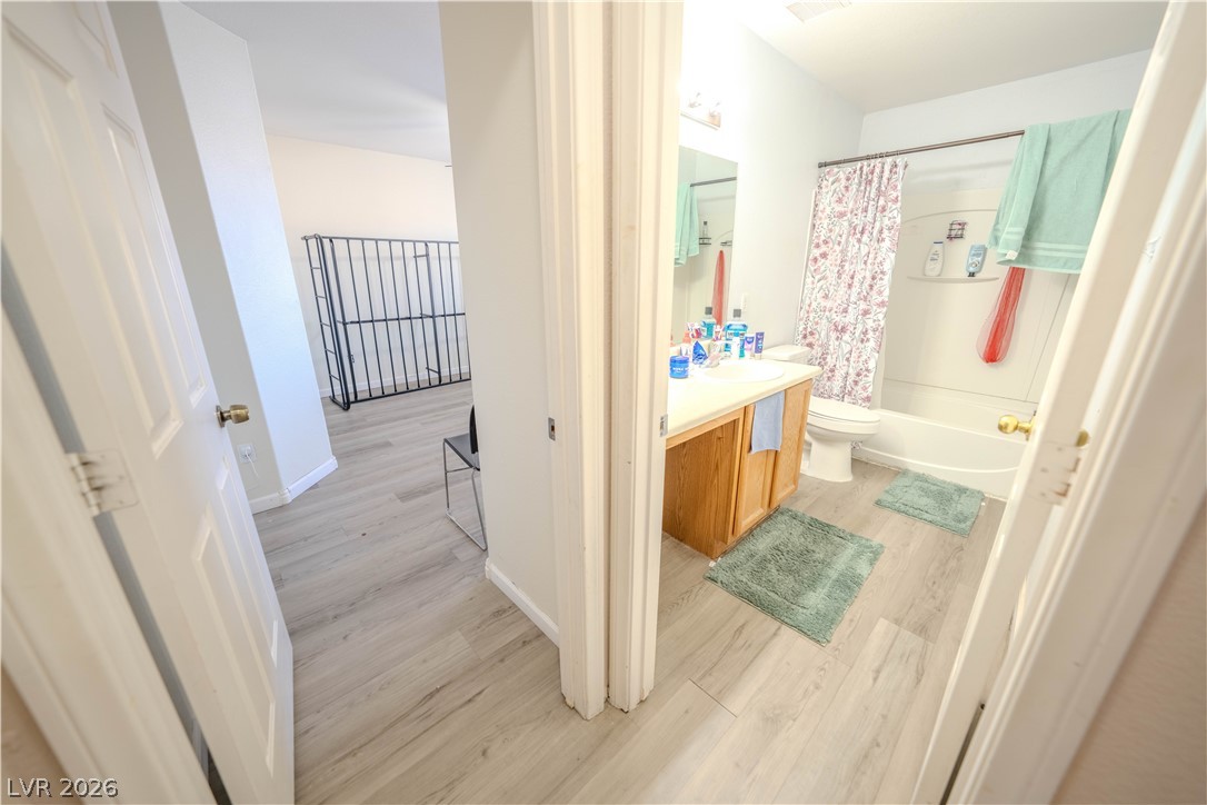 6074 Darnley Street North Las Vegas NV 89081