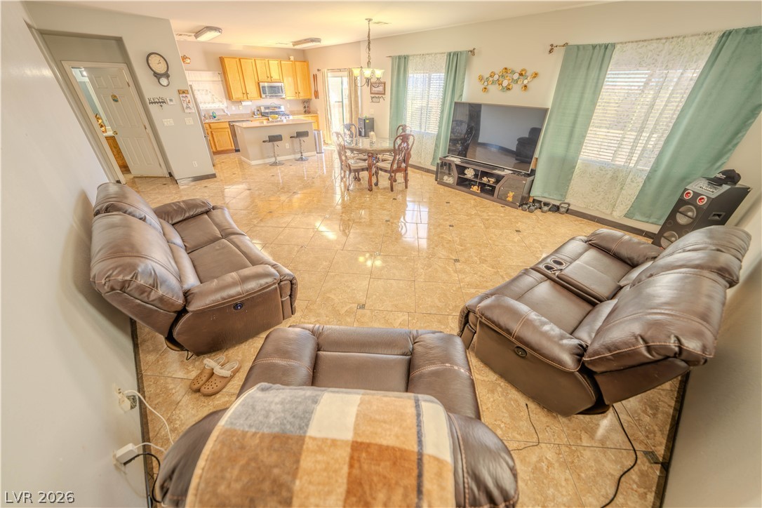 6074 Darnley Street North Las Vegas NV 89081