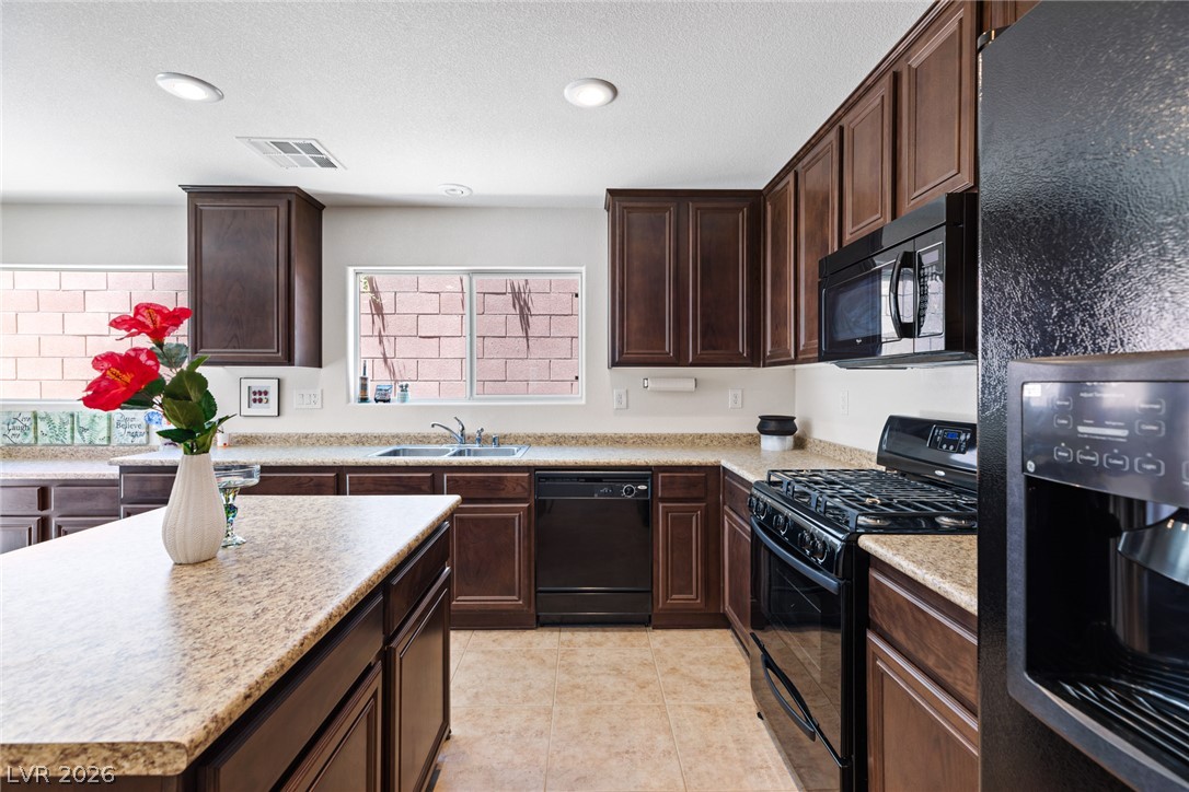 729 Wallington Estate Street Las Vegas NV 89178