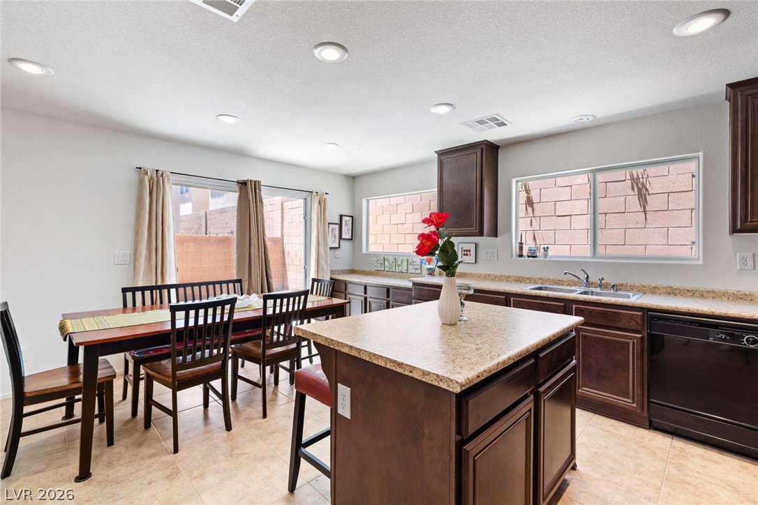 729 Wallington Estate Street Las Vegas NV 89178