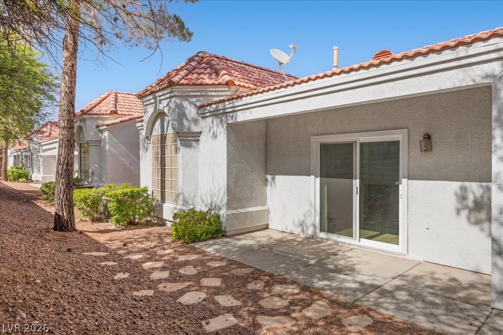 4865 Cliff Crest Street Las Vegas NV 89147