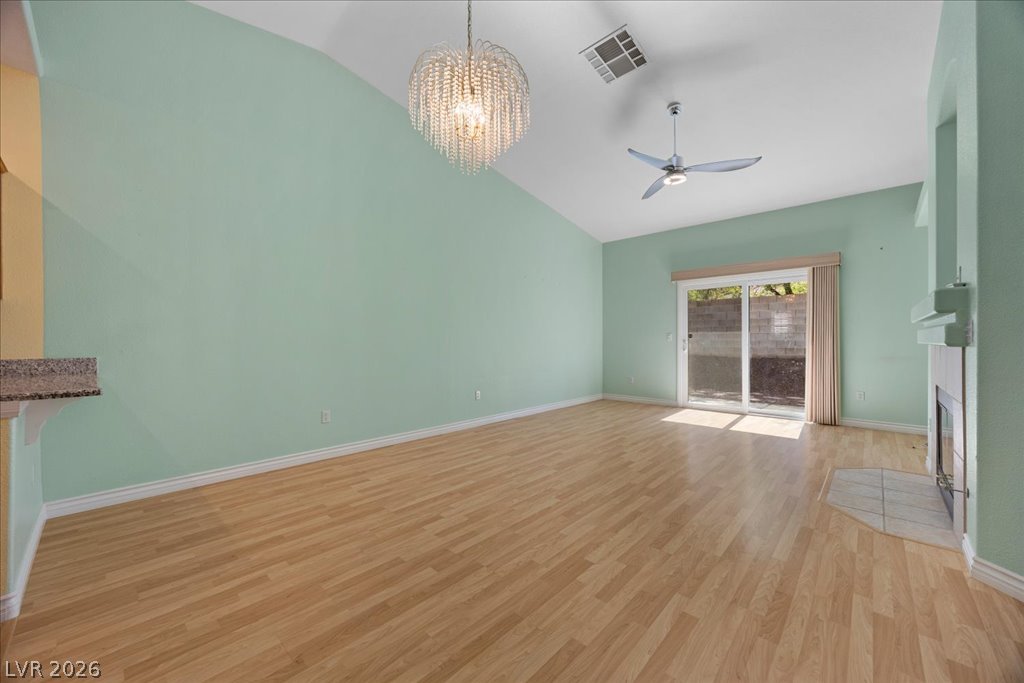 4865 Cliff Crest Street Las Vegas NV 89147