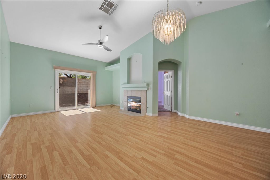 4865 Cliff Crest Street Las Vegas NV 89147