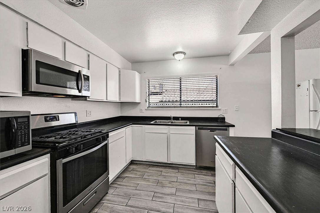 4301 El Esteban Way Las Vegas NV 89121