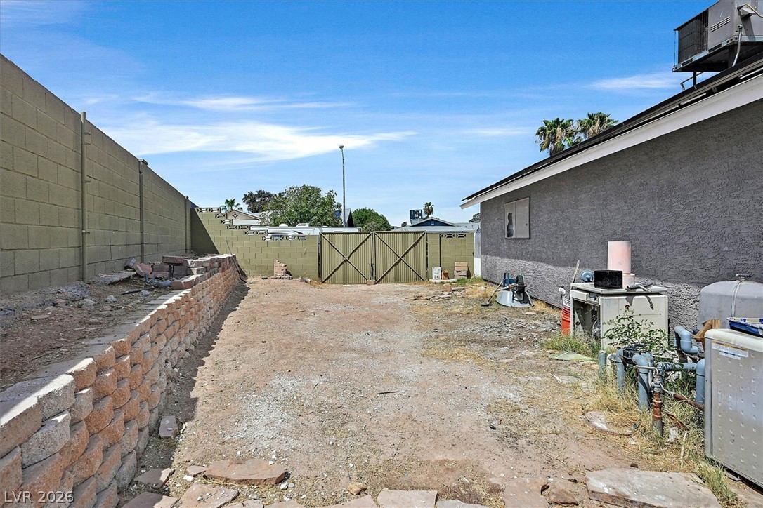 4301 El Esteban Way Las Vegas NV 89121