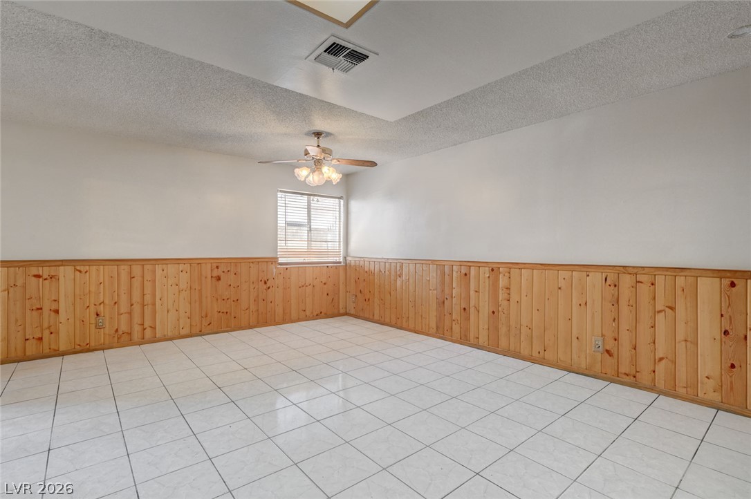 3573 Moraga Drive Las Vegas NV 89103