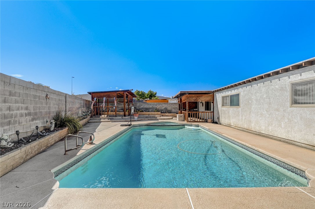 3573 Moraga Drive Las Vegas NV 89103