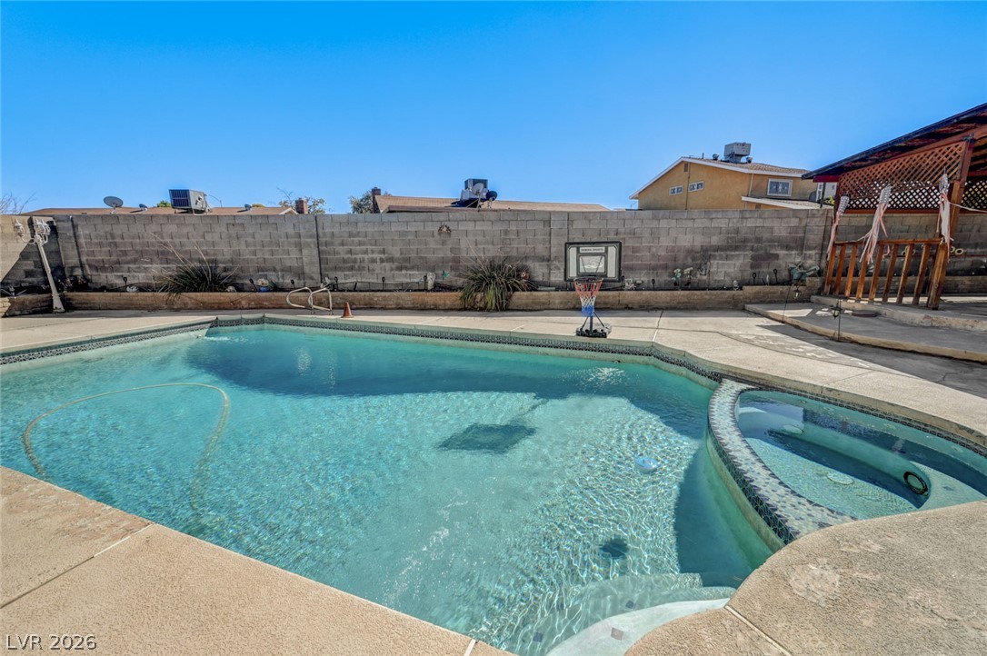 3573 Moraga Drive Las Vegas NV 89103