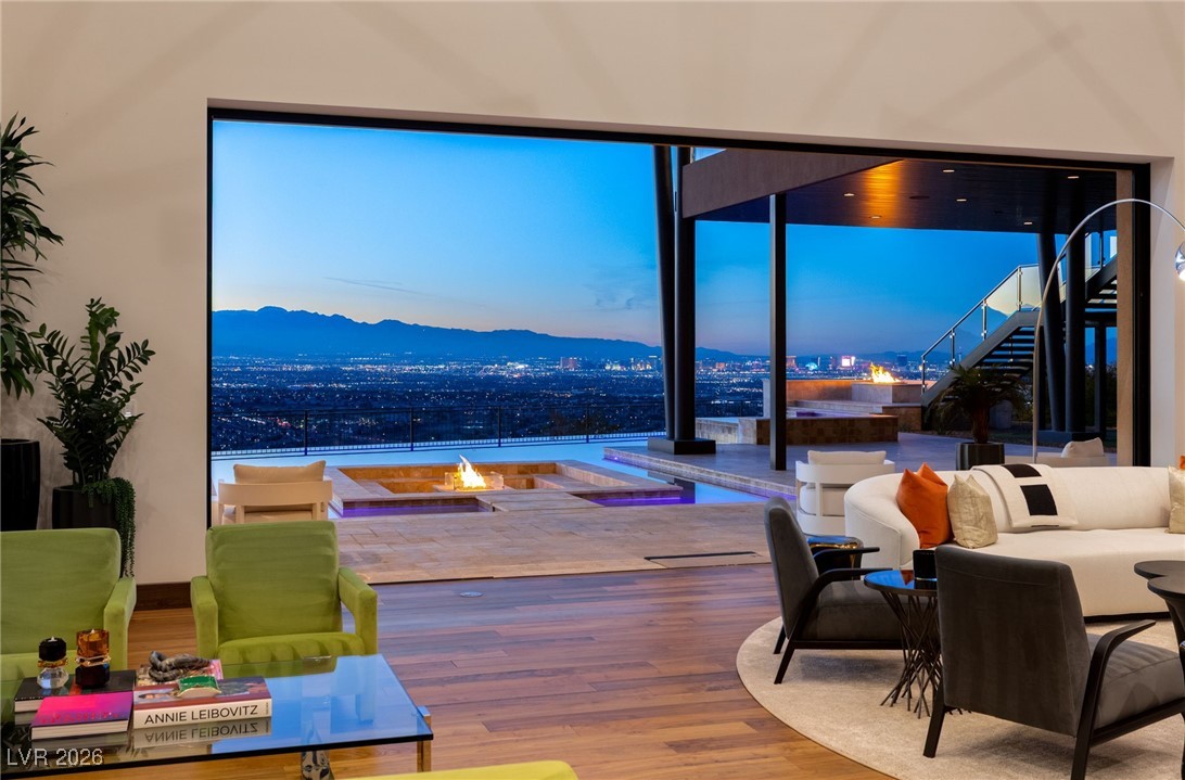 11 Rockstream Drive Henderson NV 89012