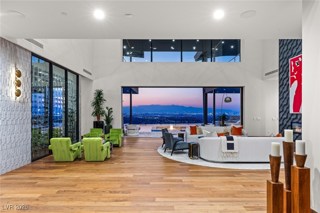 11 Rockstream Drive Henderson NV 89012