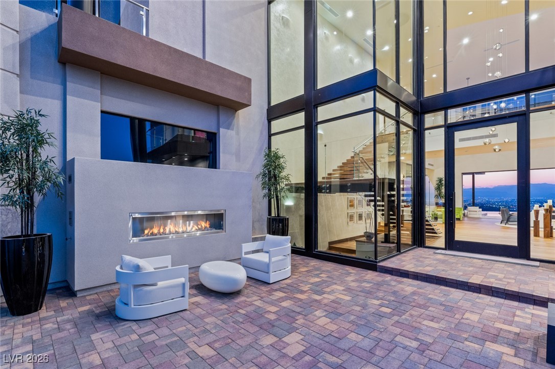 11 Rockstream Drive Henderson NV 89012