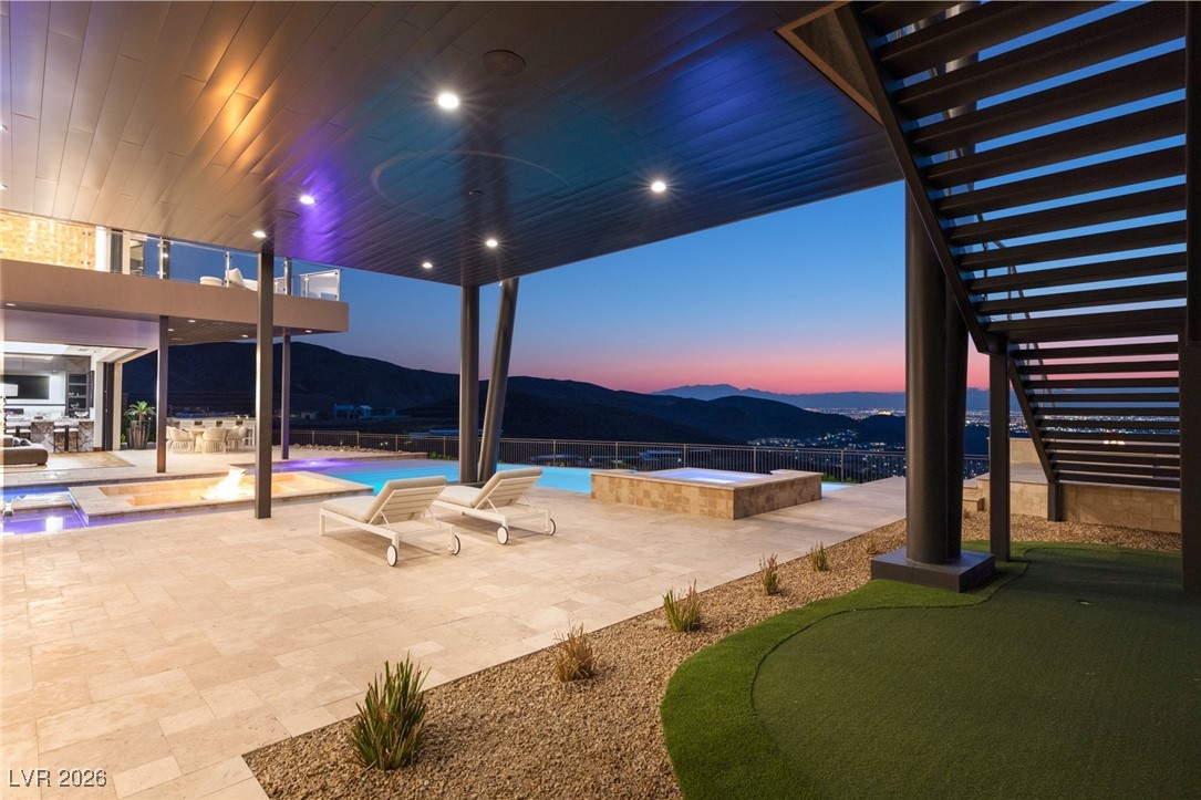 11 Rockstream Drive Henderson NV 89012
