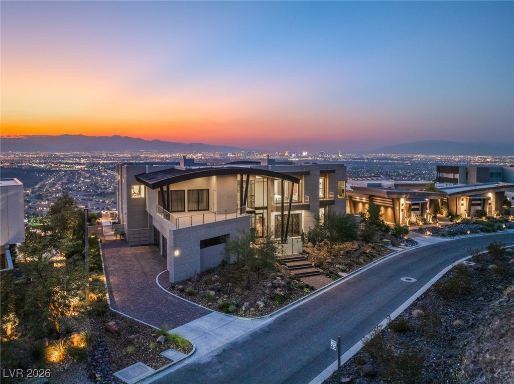 11 Rockstream Drive Henderson NV 89012