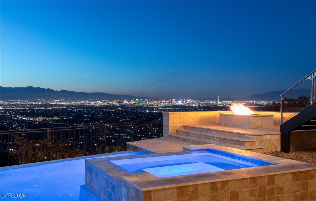 11 Rockstream Drive Henderson NV 89012