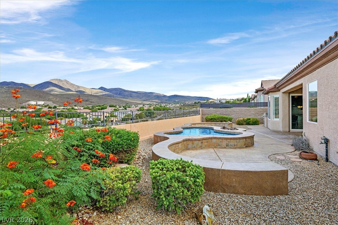 2058 Fountain City Street Henderson NV 89052