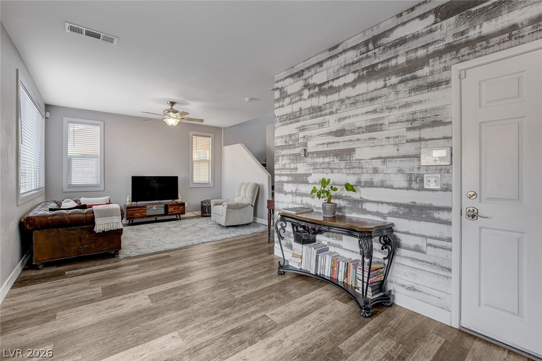 10202 Deep Glen Street Las Vegas NV 89178
