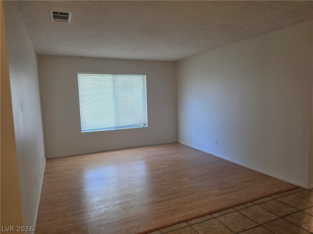 5289 Reeder Circle Las Vegas NV 89119