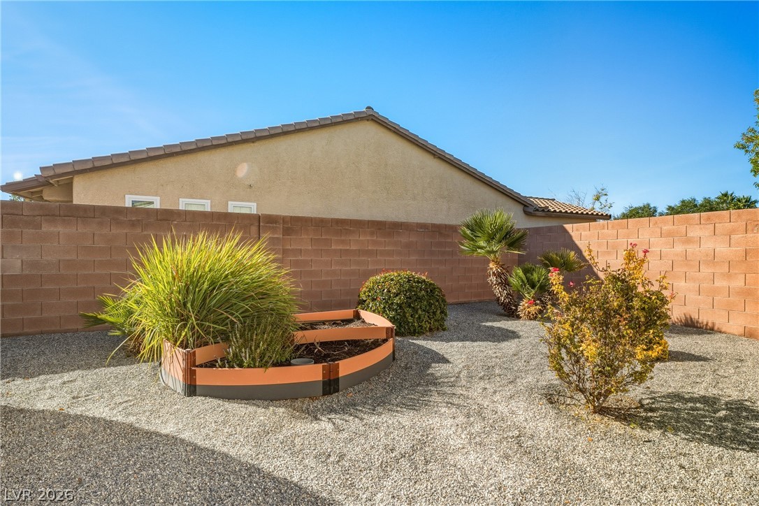 5661 East Fiore Drive Pahrump NV 89061