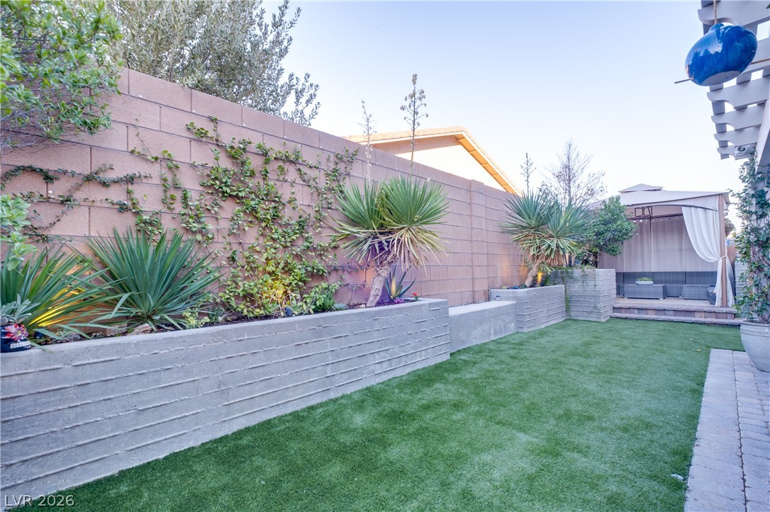 10846 Drake Ridge Avenue Las Vegas NV 89166