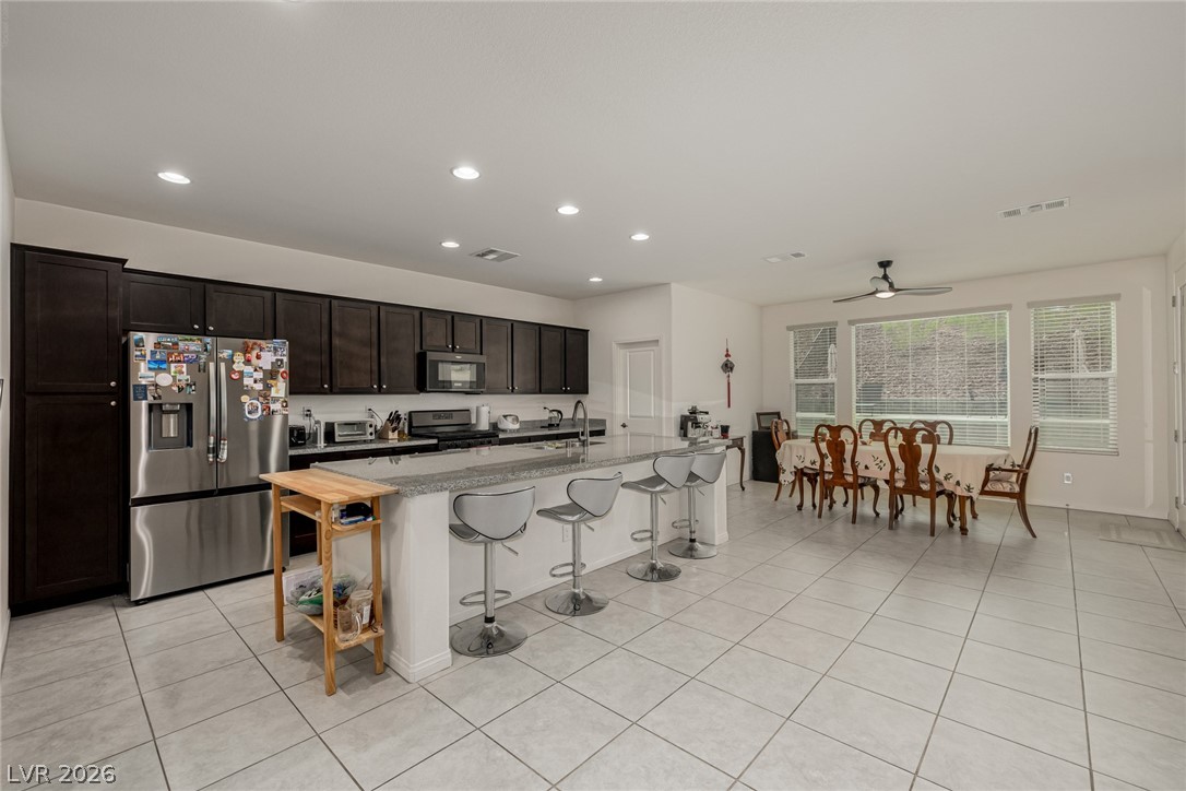 4643 Eagle Nest Peak Street Las Vegas NV 89129