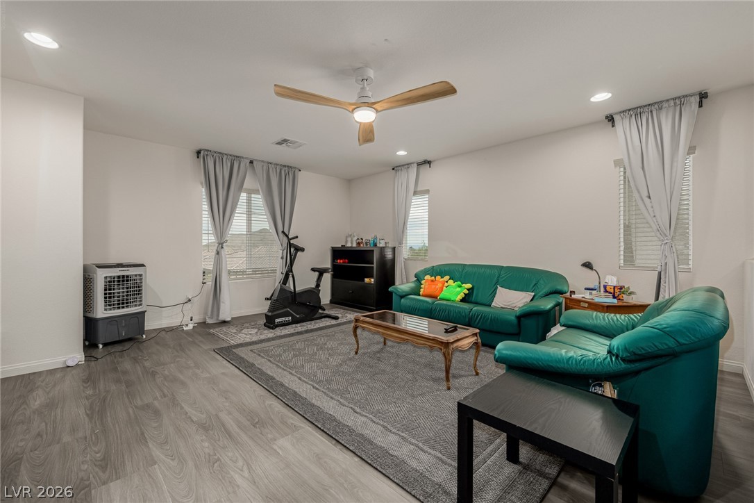 4643 Eagle Nest Peak Street Las Vegas NV 89129