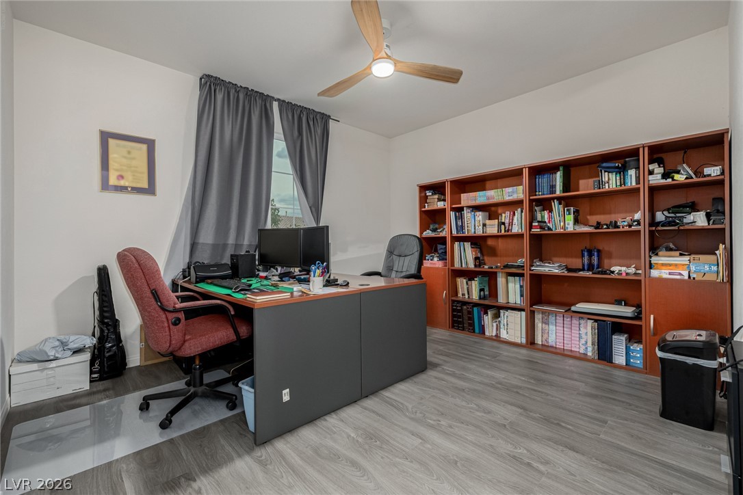 4643 Eagle Nest Peak Street Las Vegas NV 89129