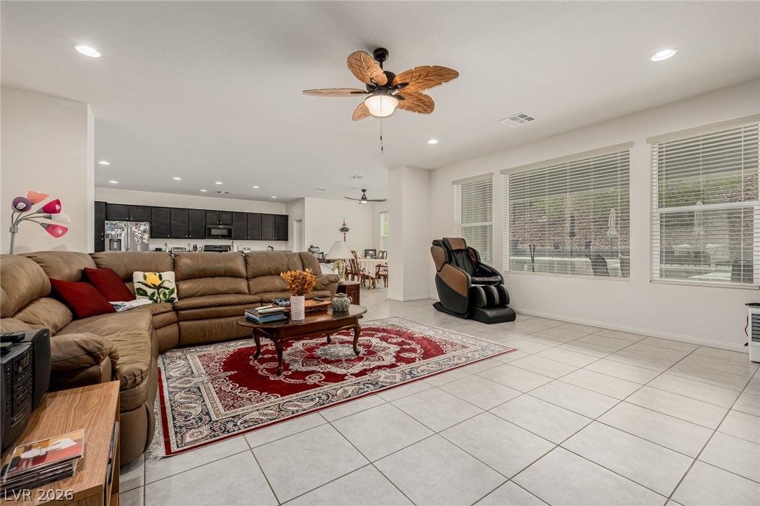 4643 Eagle Nest Peak Street Las Vegas NV 89129