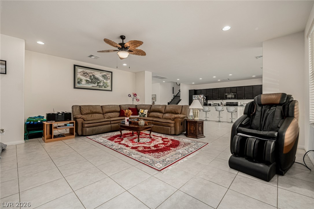 4643 Eagle Nest Peak Street Las Vegas NV 89129