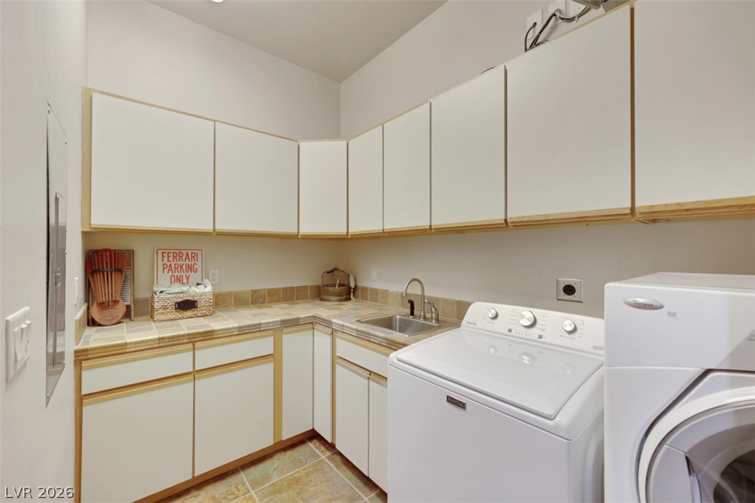 651 Du Fort Avenue Henderson NV 89002