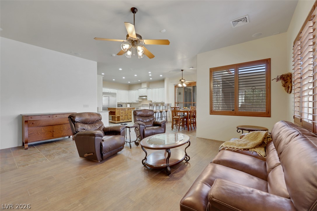 651 Du Fort Avenue Henderson NV 89002