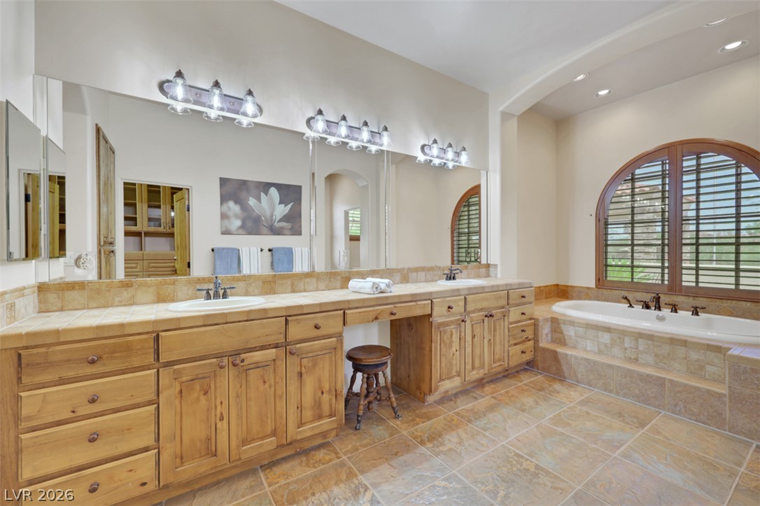 651 Du Fort Avenue Henderson NV 89002