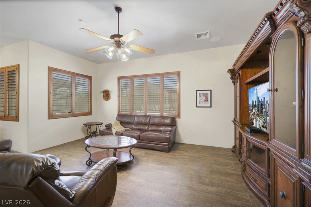 651 Du Fort Avenue Henderson NV 89002