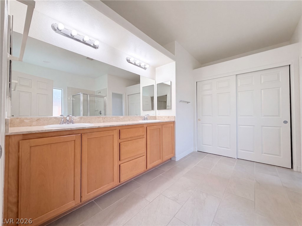 6733 Barrington Hills Street Las Vegas NV 89149