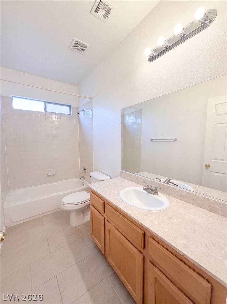 6733 Barrington Hills Street Las Vegas NV 89149