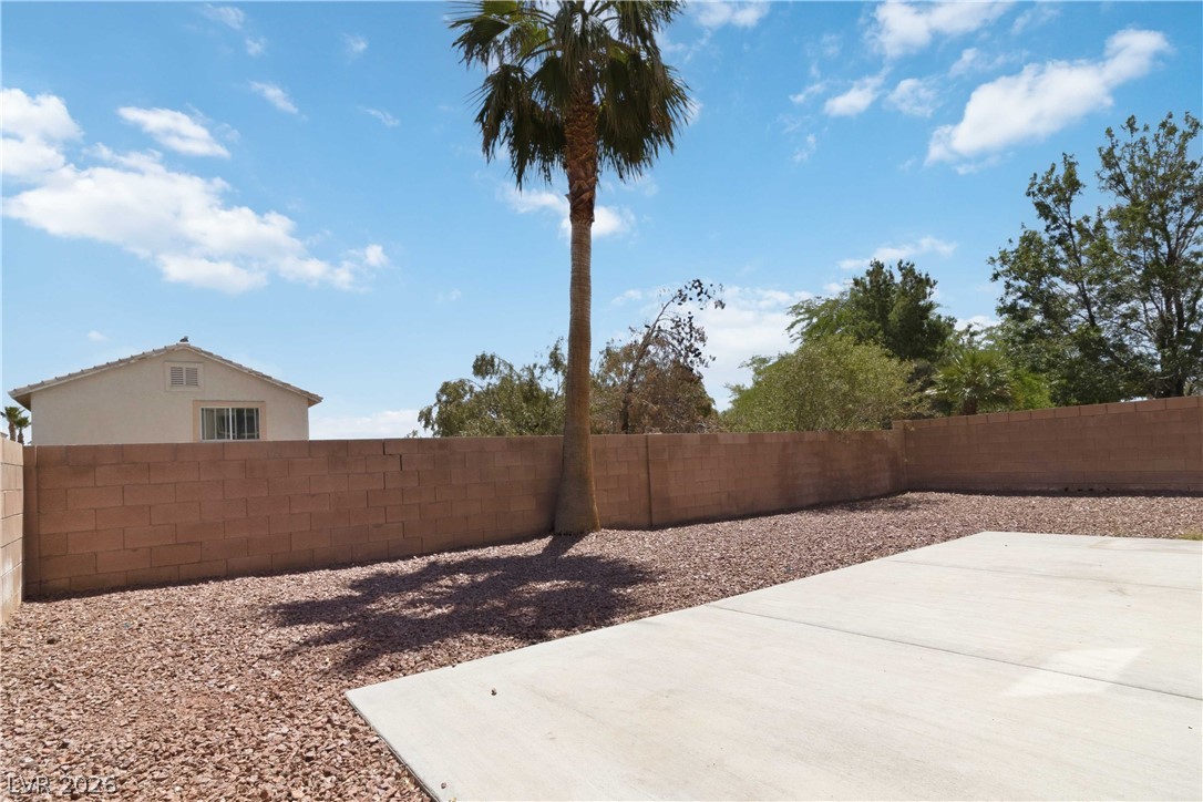 304 Sonoma Valley Street Las Vegas NV 89144