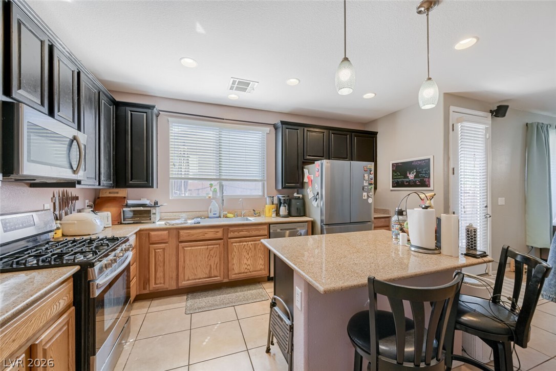 7242 Regent Pond Street Las Vegas NV 89166