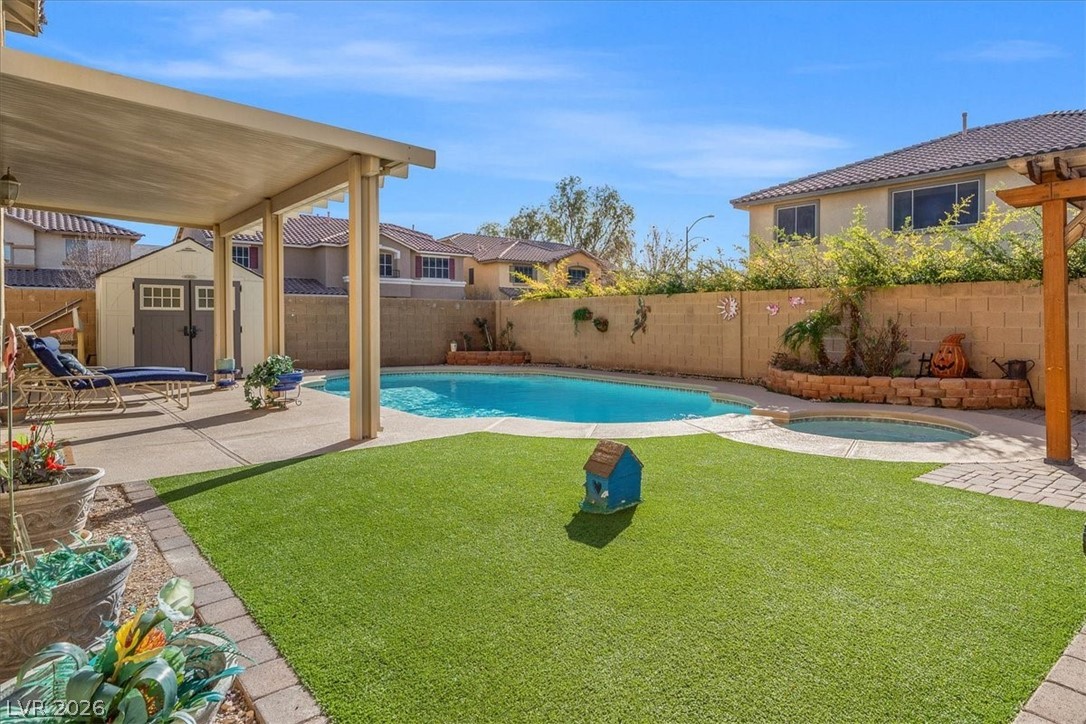 7317 Wild Roar Avenue Las Vegas NV 89129