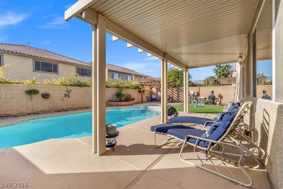 7317 Wild Roar Avenue Las Vegas NV 89129