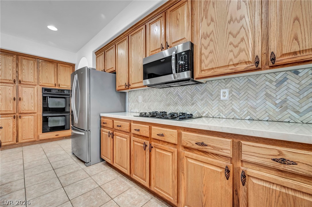 8213 Weeping Springs Avenue Las Vegas NV 89131